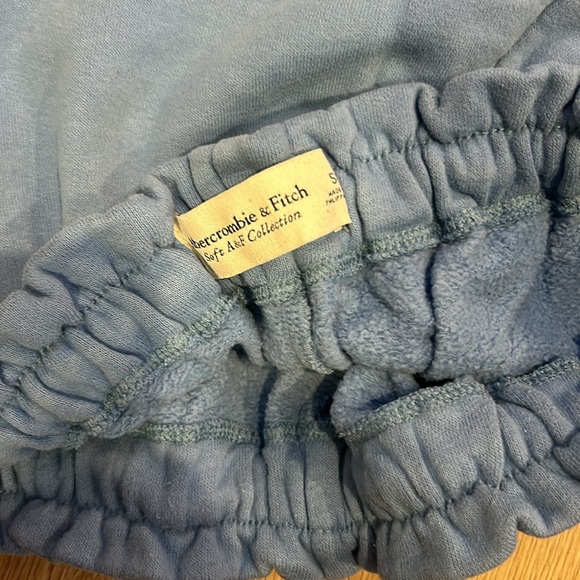 Abercrombie & Fotch sweat shorts - Picture 3 of 3